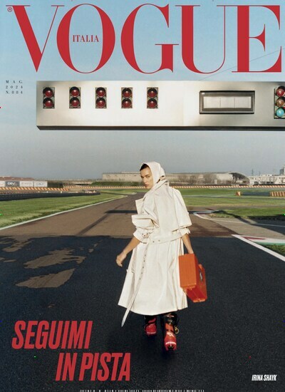 Titelbild der Ausgabe 5/2024 von Vogue Italien. Diese Zeitschrift und viele weitere Modemagazine und DIY-Magazine als Abo oder epaper bei United Kiosk online kaufen.