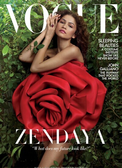 Titelbild der Ausgabe 5/2024 von Vogue USA. Diese Zeitschrift und viele weitere Modemagazine und DIY-Magazine als Abo oder epaper bei United Kiosk online kaufen.
