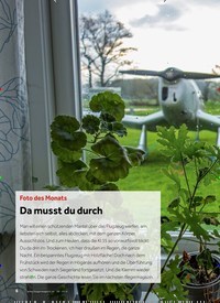 Titelbild der Ausgabe 100/2018 von Foto des Monats: Da musst du durch. Zeitschriften als Abo oder epaper bei United Kiosk online kaufen.