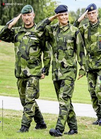 Titelbild der Ausgabe 37/2022 von Kronprinzessin in Uniform. Zeitschriften als Abo oder epaper bei United Kiosk online kaufen.