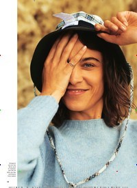 Titelbild der Ausgabe 48/2022 von 1 Alexa Chung ». Zeitschriften als Abo oder epaper bei United Kiosk online kaufen.