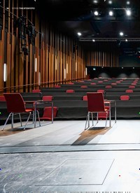 Titelbild der Ausgabe 6/2020 von FOYER THEATERFOTO. Zeitschriften als Abo oder epaper bei United Kiosk online kaufen.