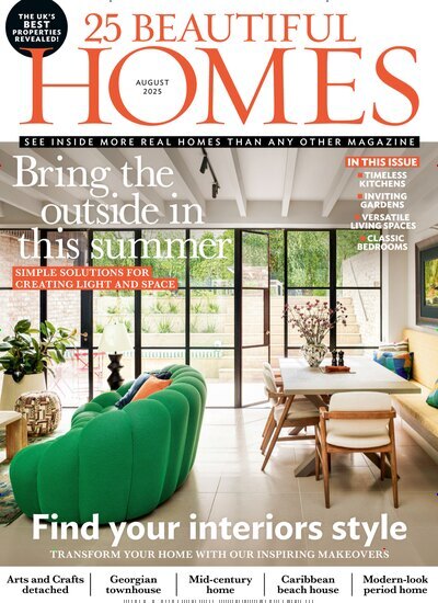 Titelbild der Ausgabe 8/2025 von 25 Beautiful Homes. Diese Zeitschrift und viele weitere Gartenzeitschriften und Wohnzeitschriften als Abo oder epaper bei United Kiosk online kaufen.