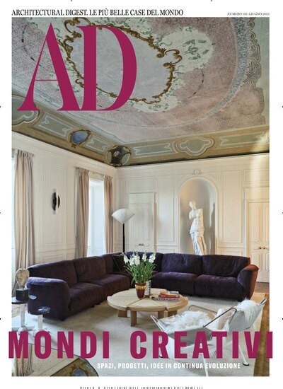 Titelbild der Ausgabe 6/2025 von AD Architectural Digest Italien. Diese Zeitschrift und viele weitere Gartenzeitschriften und Wohnzeitschriften als Abo oder epaper bei United Kiosk online kaufen.