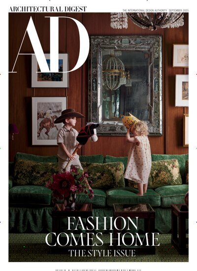 Titelbild der Ausgabe 9/2025 von Architectural Digest USA. Diese Zeitschrift und viele weitere Gartenzeitschriften und Wohnzeitschriften als Abo oder epaper bei United Kiosk online kaufen.