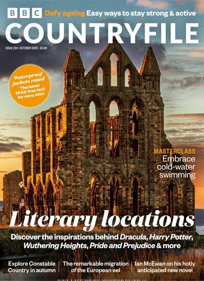 Titelbild der Ausgabe 11/2025 von BBC Countryfile Magazine. Diese Zeitschrift und viele weitere Reisemagazine, Freizeitmagazine und Wissensmagazine als Abo oder epaper bei United Kiosk online kaufen.