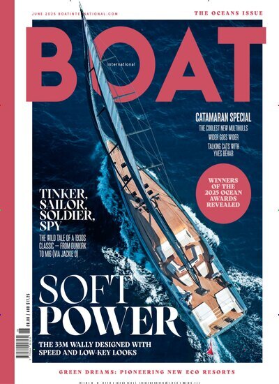 Titelbild der Ausgabe 6/2025 von Boat International. Diese Zeitschrift und viele weitere Sportmagazine als Abo oder epaper bei United Kiosk online kaufen.
