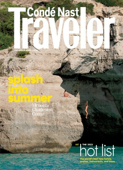 Titelbild der Ausgabe 5/2023 von Conde Nast Traveler USA. Diese Zeitschrift und viele weitere Reisemagazine, Freizeitmagazine und Wissensmagazine als Abo oder epaper bei United Kiosk online kaufen.