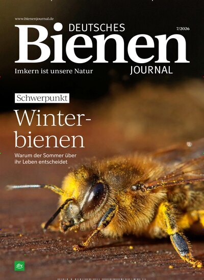 Titelbild der Ausgabe 7/2026 von Deutsches Bienenjournal. Diese Zeitschrift und viele weitere Naturzeitschriften, Landwirtschaftszeitungen und Umweltmagazine als Abo oder epaper bei United Kiosk online kaufen.