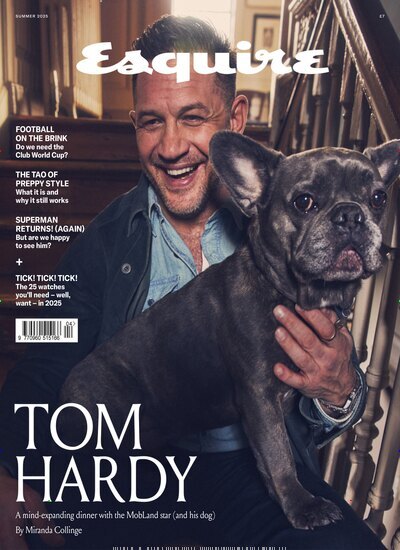 Titelbild der Ausgabe 2/2025 von Esquire UK. Diese Zeitschrift und viele weitere Wirtschaftsmagazine und Politikmagazine als Abo oder epaper bei United Kiosk online kaufen.