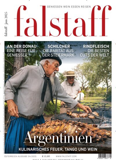 Titelbild der Ausgabe 4/2025 von falstaff Magazin Österreich. Diese Zeitschrift und viele weitere Kochzeitschriften und Backzeitschriften als Abo oder epaper bei United Kiosk online kaufen.