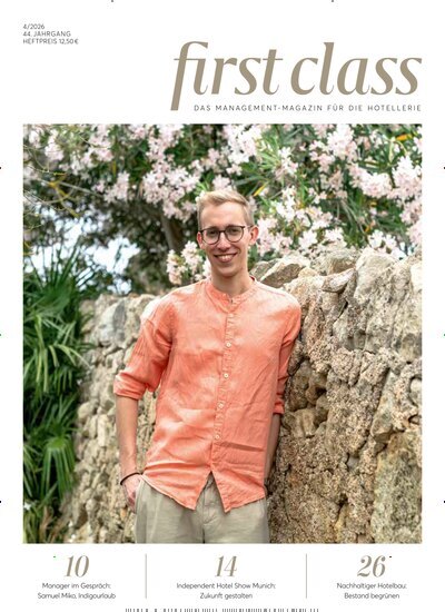 Titelbild der Ausgabe 4/2026 von first class. Diese Zeitschrift und viele weitere Gastronomiezeitschriften, Fashionmagazine, Beautymagazine als Abo oder epaper bei United Kiosk online kaufen.
