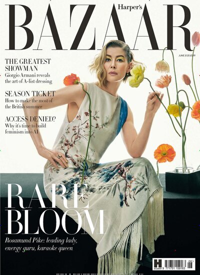 Titelbild der Ausgabe 6/2025 von Harpers Bazaar UK. Diese Zeitschrift und viele weitere Frauenzeitschriften als Abo oder epaper bei United Kiosk online kaufen.