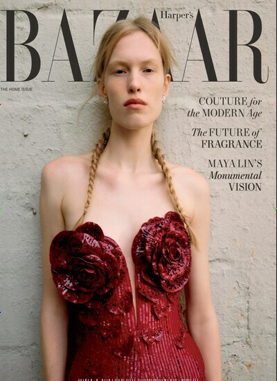 Titelbild der Ausgabe 10/2023 von Harpers Bazaar USA. Diese Zeitschrift und viele weitere Modemagazine und DIY-Magazine als Abo oder epaper bei United Kiosk online kaufen.
