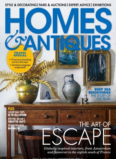 Titelbild der Ausgabe 10/2025 von Homes & Antiques. Diese Zeitschrift und viele weitere Gartenzeitschriften und Wohnzeitschriften als Abo oder epaper bei United Kiosk online kaufen.