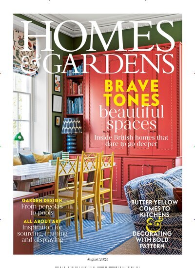 Titelbild der Ausgabe 8/2025 von Homes & Gardens UK. Diese Zeitschrift und viele weitere Gartenzeitschriften und Wohnzeitschriften als Abo oder epaper bei United Kiosk online kaufen.
