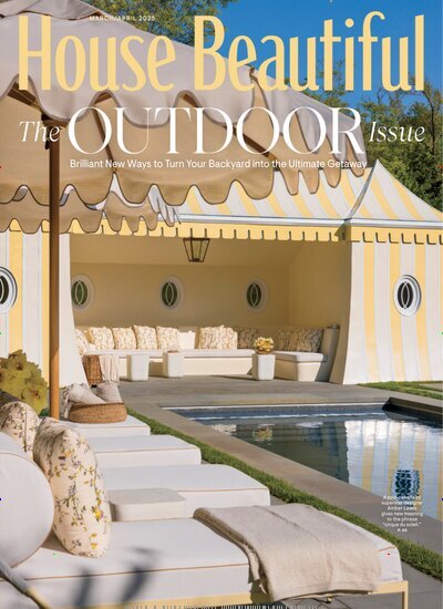 Titelbild der Ausgabe 2/2025 von House Beautiful. Diese Zeitschrift und viele weitere Gartenzeitschriften und Wohnzeitschriften als Abo oder epaper bei United Kiosk online kaufen.