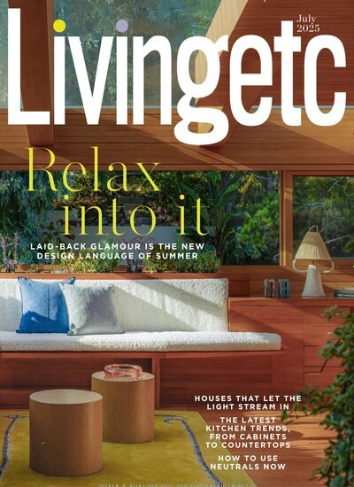 Titelbild der Ausgabe 7/2025 von Living etc UK. Diese Zeitschrift und viele weitere Gartenzeitschriften und Wohnzeitschriften als Abo oder epaper bei United Kiosk online kaufen.