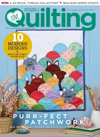 Titelbild der Ausgabe 12/2025 von Love Patchwork & Quilting. Diese Zeitschrift und viele weitere Modemagazine und DIY-Magazine als Abo oder epaper bei United Kiosk online kaufen.