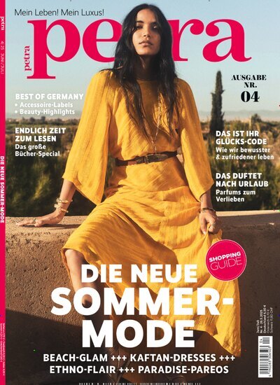 Titelbild der Ausgabe 4/2025 von petra. Diese Zeitschrift und viele weitere Frauenzeitschriften als Abo oder epaper bei United Kiosk online kaufen.
