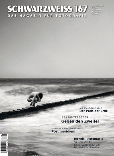 Titelbild der Ausgabe 4/2025 von Schwarzweiss. Diese Zeitschrift und viele weitere Audiomagazine, Filmmagazine und Fotozeitschriften als Abo oder epaper bei United Kiosk online kaufen.