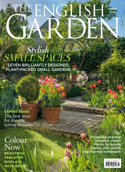 Titelbild der Ausgabe 5/2026 von The English Garden. Diese Zeitschrift und viele weitere Gartenzeitschriften und Wohnzeitschriften als Abo oder epaper bei United Kiosk online kaufen.