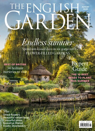 Titelbild der Ausgabe 10/2026 von The English Garden. Diese Zeitschrift und viele weitere Gartenzeitschriften und Wohnzeitschriften als Abo oder epaper bei United Kiosk online kaufen.
