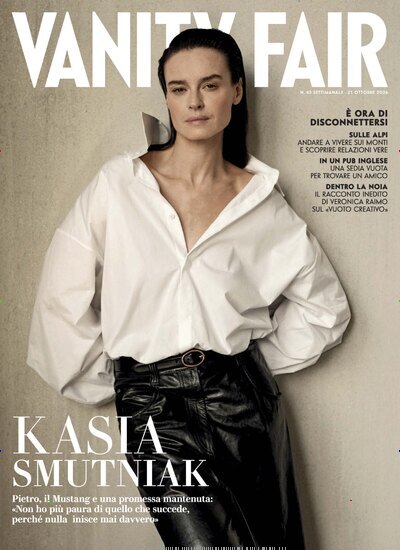 Titelbild der Ausgabe 33/2026 von Vanity Fair Italien. Diese Zeitschrift und viele weitere Lifestylemagazine und Peoplemagazine als Abo oder epaper bei United Kiosk online kaufen.
