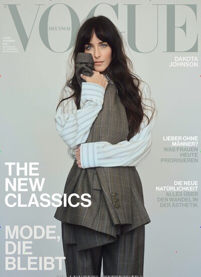 Titelbild der Ausgabe 11/2025 von VOGUE. Diese Zeitschrift und viele weitere Modemagazine und DIY-Magazine als Abo oder epaper bei United Kiosk online kaufen.