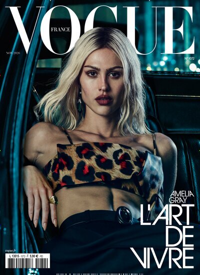 Titelbild der Ausgabe 11/2026 von Vogue Frankreich. Diese Zeitschrift und viele weitere Modemagazine und DIY-Magazine als Abo oder epaper bei United Kiosk online kaufen.
