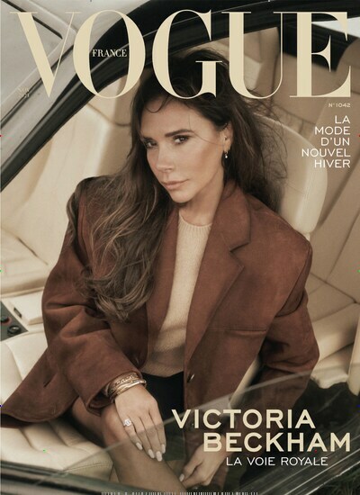 Titelbild der Ausgabe 42/2023 von Vogue Frankreich. Diese Zeitschrift und viele weitere Modemagazine und DIY-Magazine als Abo oder epaper bei United Kiosk online kaufen.