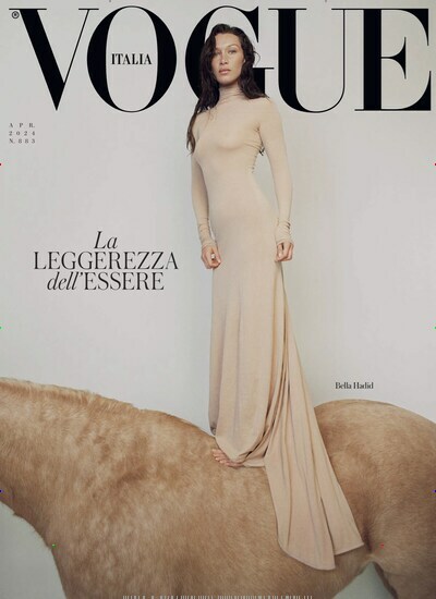 Titelbild der Ausgabe 4/2024 von Vogue Italien. Diese Zeitschrift und viele weitere Modemagazine und DIY-Magazine als Abo oder epaper bei United Kiosk online kaufen.