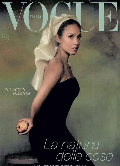 Titelbild der Ausgabe 11/2026 von Vogue Italien. Diese Zeitschrift und viele weitere Modemagazine und DIY-Magazine als Abo oder epaper bei United Kiosk online kaufen.