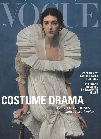 Titelbild der Ausgabe 8/2026 von Vogue UK. Diese Zeitschrift und viele weitere Modemagazine und DIY-Magazine als Abo oder epaper bei United Kiosk online kaufen.