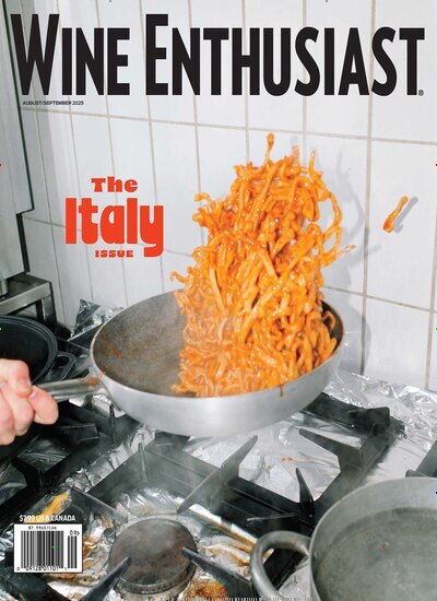 Titelbild der Ausgabe 8/2025 von Wine Enthusiast Magazine. Diese Zeitschrift und viele weitere Kochzeitschriften und Backzeitschriften als Abo oder epaper bei United Kiosk online kaufen.