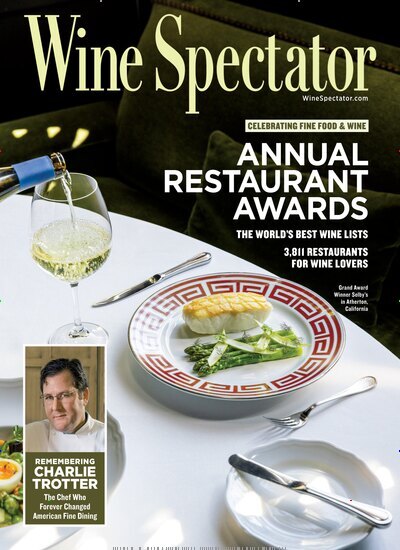 Titelbild der Ausgabe 8/2025 von Wine Spectator. Diese Zeitschrift und viele weitere Gartenzeitschriften und Wohnzeitschriften als Abo oder epaper bei United Kiosk online kaufen.