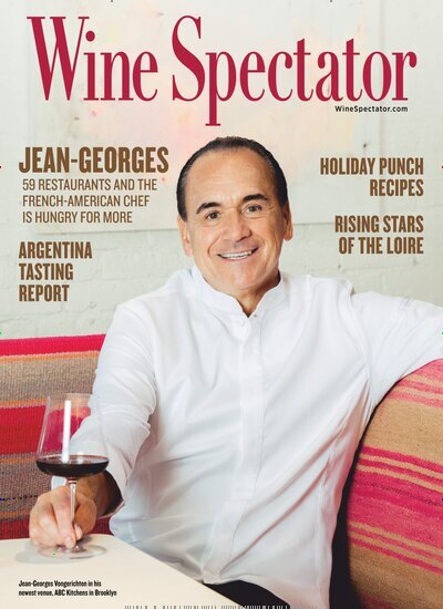 Titelbild der Ausgabe 12/2025 von Wine Spectator. Diese Zeitschrift und viele weitere Gartenzeitschriften und Wohnzeitschriften als Abo oder epaper bei United Kiosk online kaufen.