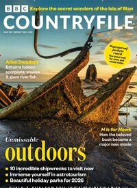 Titelbild der Ausgabe 2/2026 von BBC Countryfile Magazine. Diese Zeitschrift und viele weitere Reisemagazine, Freizeitmagazine und Wissensmagazine als Abo oder epaper bei United Kiosk online kaufen.