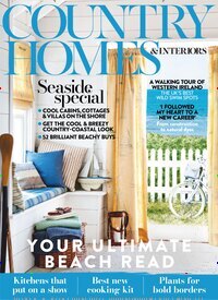 Titelbild der Ausgabe 8/2025 von Country Homes & Interiors. Diese Zeitschrift und viele weitere Gartenzeitschriften und Wohnzeitschriften als Abo oder epaper bei United Kiosk online kaufen.