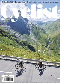 Titelbild der Ausgabe 6/2026 von Cyclist. Diese Zeitschrift und viele weitere Sportmagazine als Abo oder epaper bei United Kiosk online kaufen.