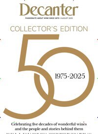 Titelbild der Ausgabe 8/2025 von Decanter. Diese Zeitschrift und viele weitere Gartenzeitschriften und Wohnzeitschriften als Abo oder epaper bei United Kiosk online kaufen.
