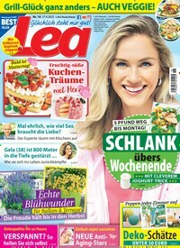Titelbild der Ausgabe 18/2022 von Lea. Diese Zeitschrift und viele weitere Frauenzeitschriften als Abo oder epaper bei United Kiosk online kaufen.