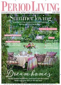 Titelbild der Ausgabe 6/2025 von Period Living. Diese Zeitschrift und viele weitere Gartenzeitschriften und Wohnzeitschriften als Abo oder epaper bei United Kiosk online kaufen.