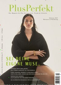 Titelbild der Ausgabe 2/2022 von PlusPerfekt Edition. Diese Zeitschrift und viele weitere Modemagazine und DIY-Magazine als Abo oder epaper bei United Kiosk online kaufen.
