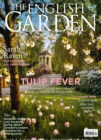 Titelbild der Ausgabe 4/2026 von The English Garden. Diese Zeitschrift und viele weitere Gartenzeitschriften und Wohnzeitschriften als Abo oder epaper bei United Kiosk online kaufen.