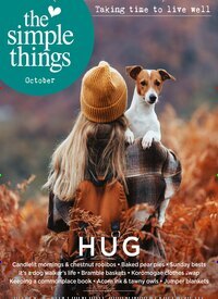 Titelbild der Ausgabe 10/2025 von The simple Things. Diese Zeitschrift und viele weitere Gartenzeitschriften und Wohnzeitschriften als Abo oder epaper bei United Kiosk online kaufen.