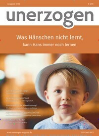 Titelbild der Ausgabe 2/2022 von unerzogen Magazin. Diese Zeitschrift und viele weitere Elternzeitschriften und Tierzeitschriften als Abo oder epaper bei United Kiosk online kaufen.