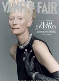 Titelbild der Ausgabe 30/2026 von Vanity Fair Italien. Diese Zeitschrift und viele weitere Lifestylemagazine und Peoplemagazine als Abo oder epaper bei United Kiosk online kaufen.