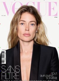 Titelbild der Ausgabe 1/2026 von Vogue Frankreich. Diese Zeitschrift und viele weitere Modemagazine und DIY-Magazine als Abo oder epaper bei United Kiosk online kaufen.
