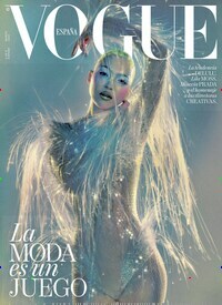Titelbild der Ausgabe 3/2024 von Vogue Spanien. Diese Zeitschrift und viele weitere Modemagazine und DIY-Magazine als Abo oder epaper bei United Kiosk online kaufen.